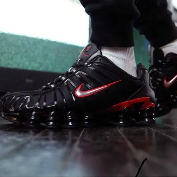 NIB Nike Shox TL University Red &amp; Black Mens (multiple sizes 9-13)