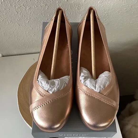 NIB Vionic Rose Gold Carole Metallic Shoes Size 6.5