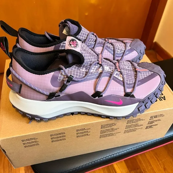 Nike ACG Mountain Fly Low SE Size 13 Brand New Never Worn!!