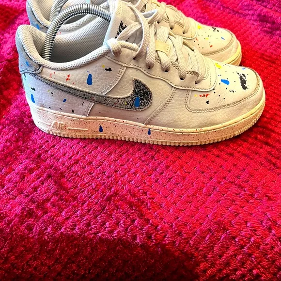 Nike Air Force 1 LV8 3 (GS) Paint Splatter-White Sail Shoes Size 7Y
