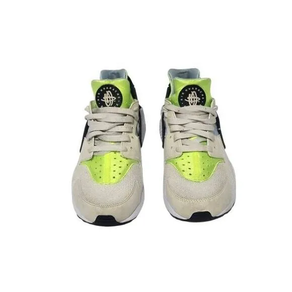 Nike Air Huarache Men's Size 10 Running Shoes Sneakers White Volt Gym Training