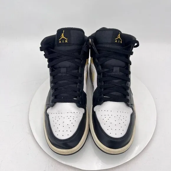 Nike Air Jordan 1 Mid Men Size 12 554724 177 White Pollen Black  Training Shoes