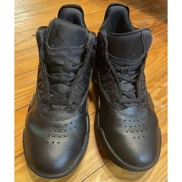 Nike‎ Air Jordan Stay Loyal DC7230-002 Size 4Y