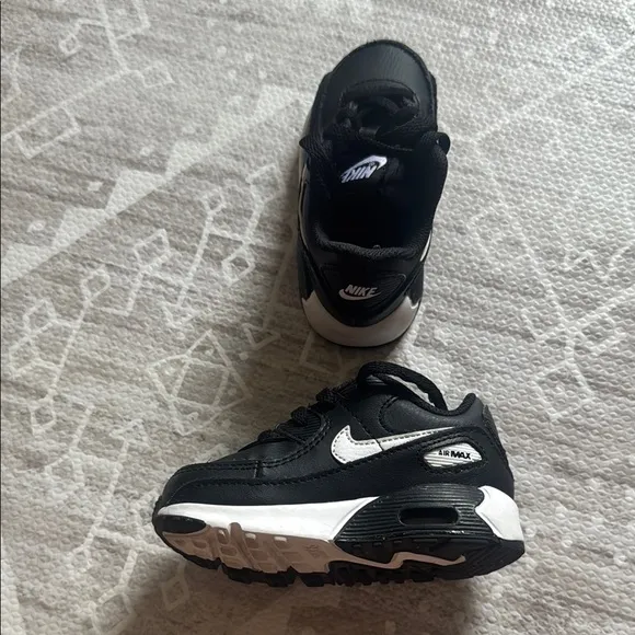 Nike air max 90 Kids Black and White