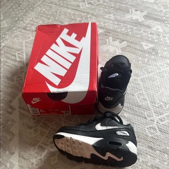 Nike air max 90 Kids Black and White