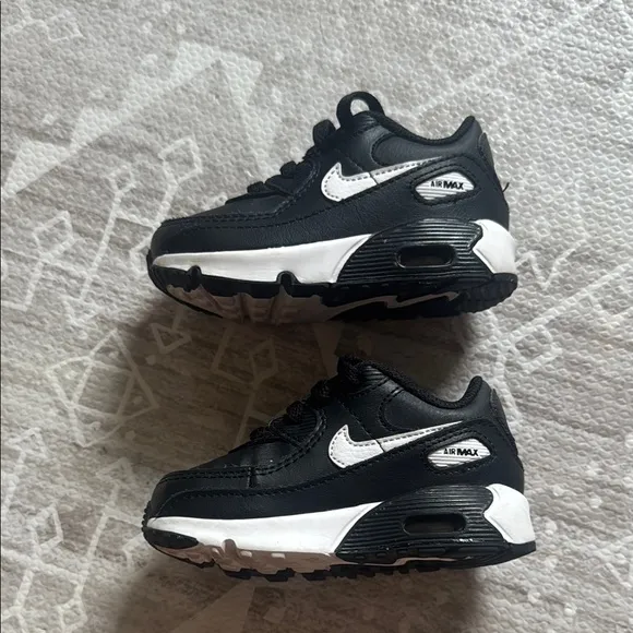 Nike air max 90 Kids Black and White