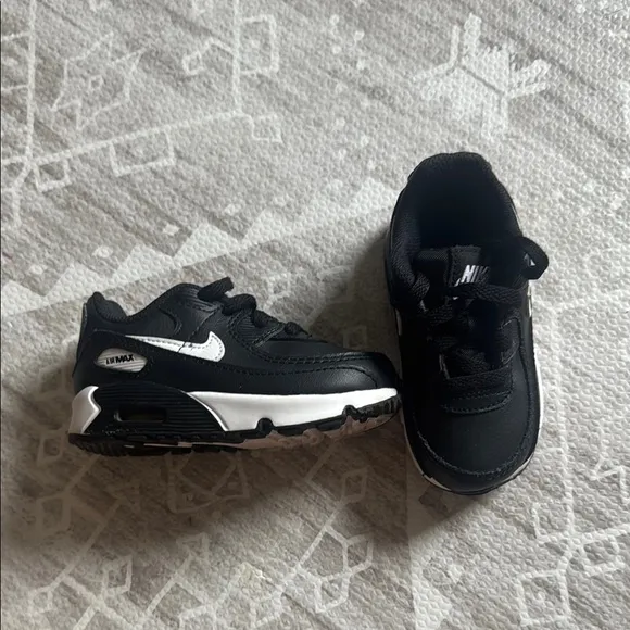 Nike air max 90 Kids Black and White