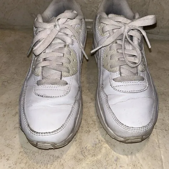 Nike Air Max 90 LTR GS Triple White Lace Up Casual Sneakers Youth Size 6