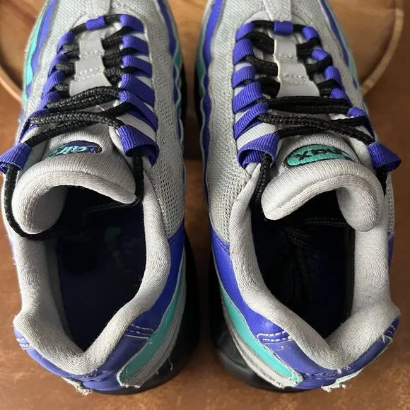 Nike Air Max 95 Wolf Grey Grape Shoes Sneakers Youth 5.5 Women's 7