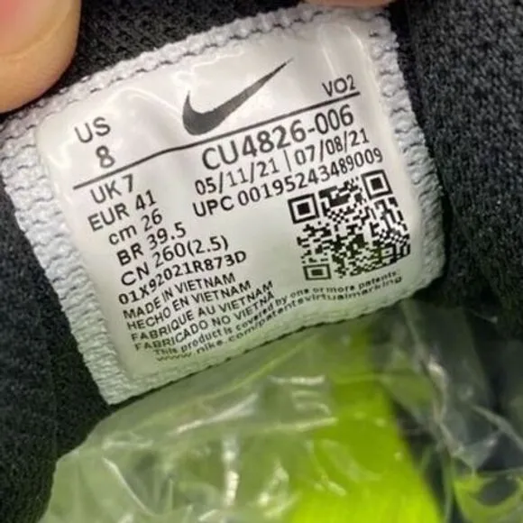 Nike Air Max AP Shoes Mens 8 Grey Volt Green Training Sneakers CU4826-006 NEW‎