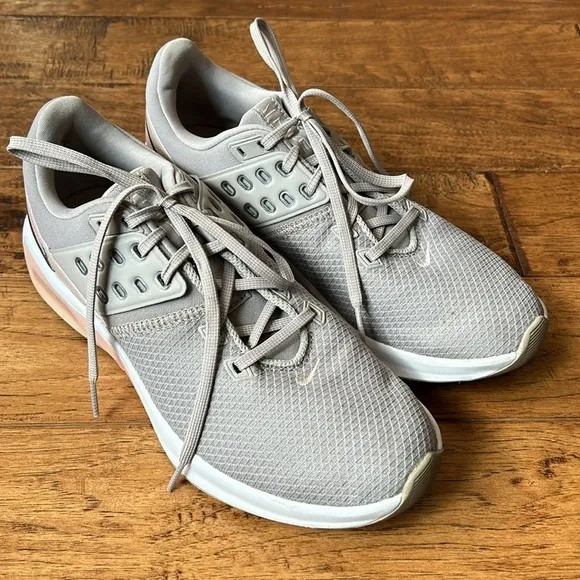 Nike Air Max Bella TR 4 Running Shoes Trainers Sneakers Gray Rose White Size 9