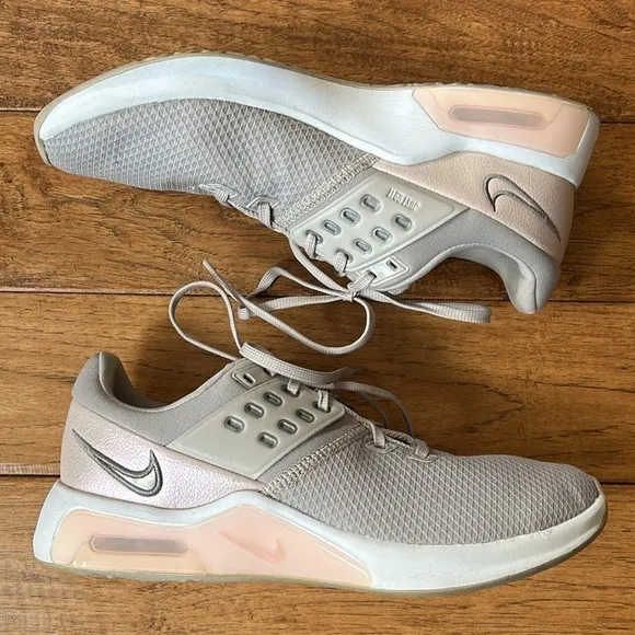 Nike Air Max Bella TR 4 Running Shoes Trainers Sneakers Gray Rose White Size 9