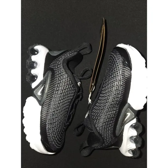 Nike Air Max DN Toddler Kids Size 7c  (FN4452-001) Black Shoes Sneaker Trainer