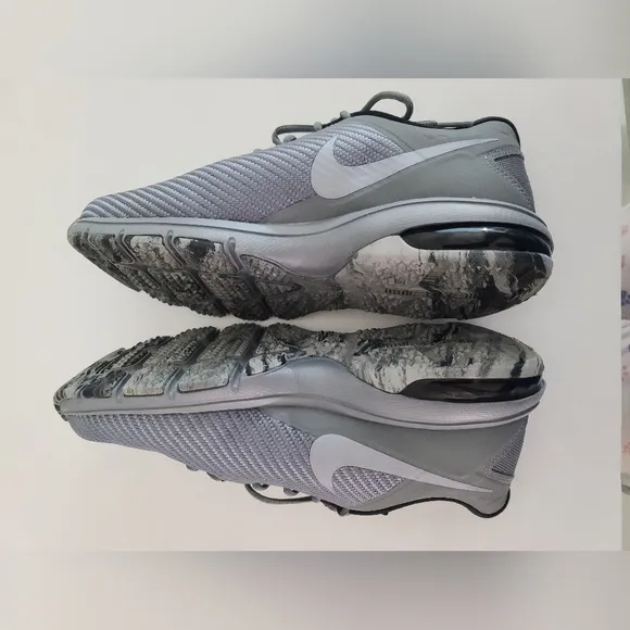 Nike Air Max Full Ride Training 1.5 Men's Sneakers shoes Size 9.5
