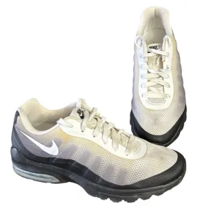 Nike Air Max Invigor Men's Training Shoes Sportswear Size 8 Sneakers 749688-010