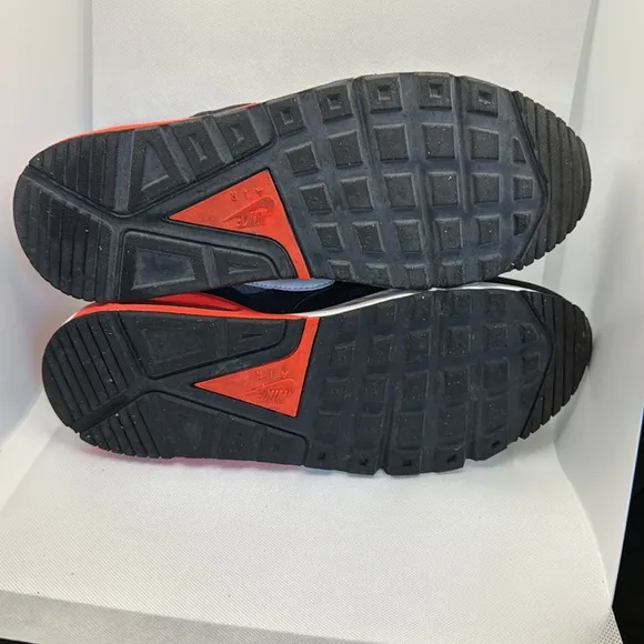Nike Air Max IVO Black/White Men's Running Training Shoes Black Crimson Size 9
