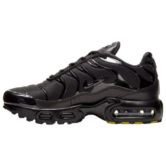 Nike Air Max Plus GS 'Triple Black Kids Sneakers - 13.5C CD0610-001 Christmas sp