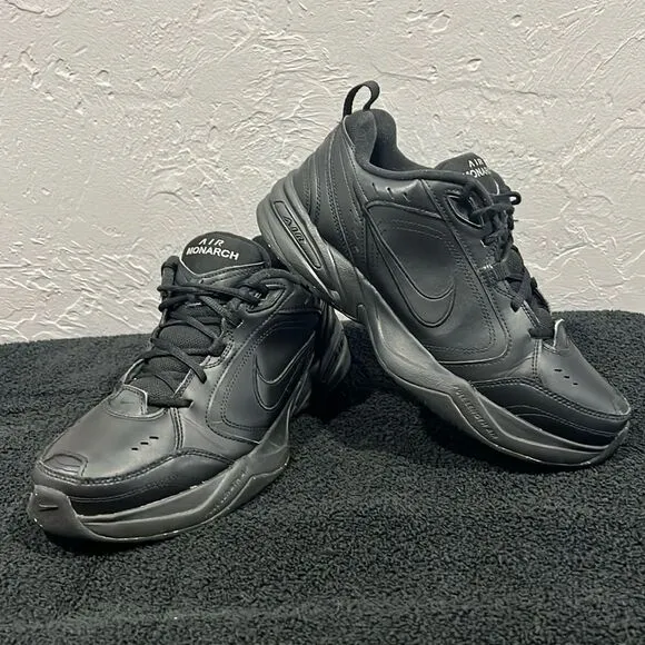 🔥NIKE Air Monarch IV 415445-001 Black Low Top Sneakers Men Sz 10.5 - EXCELLENT