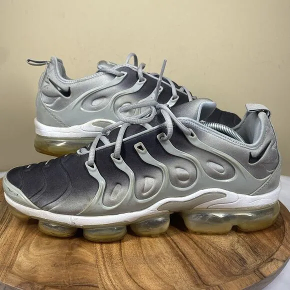 Nike Air VaporMax Plus Silver Gradient Mens Gray Size 12.5 Shoes