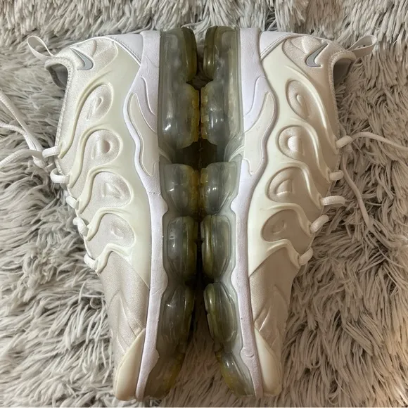 Nike Air VaporMax Plus White Men’s Size 10.5 Running Shoes