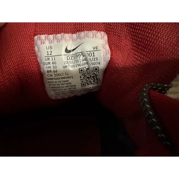 Nike Air Zoom Pegasus 40 Mens Sz 12 Tampa Bay Buccaneers Bucs‎ Running Shoes EUC