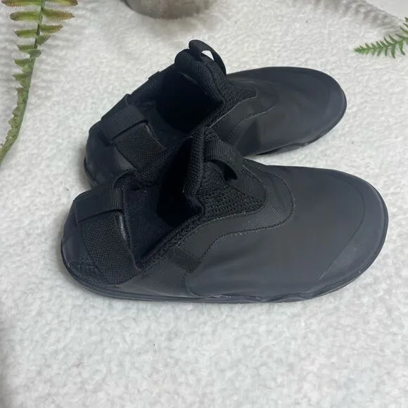 Nike Air Zoom Pulse shoes, size 4‎