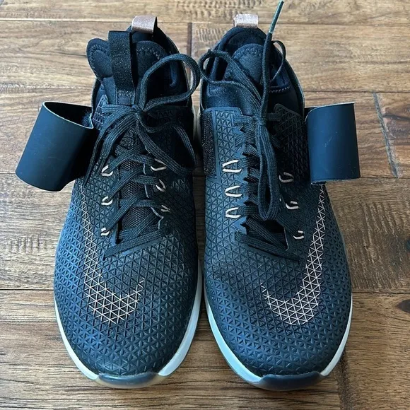 Nike Air Zoom Strong Running Training Shoes Black &amp; Rose Gold Women's Size 7