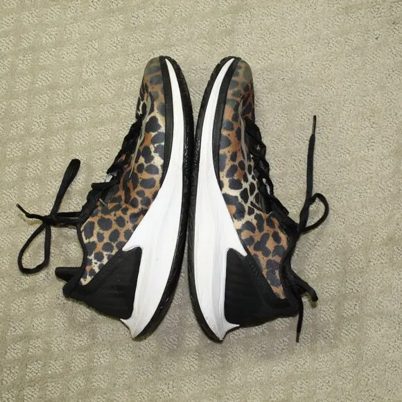 Nike Air Zoom Zero HC Cheetah Print Women's Sz 8 Athletic Shoes AA8022-702
