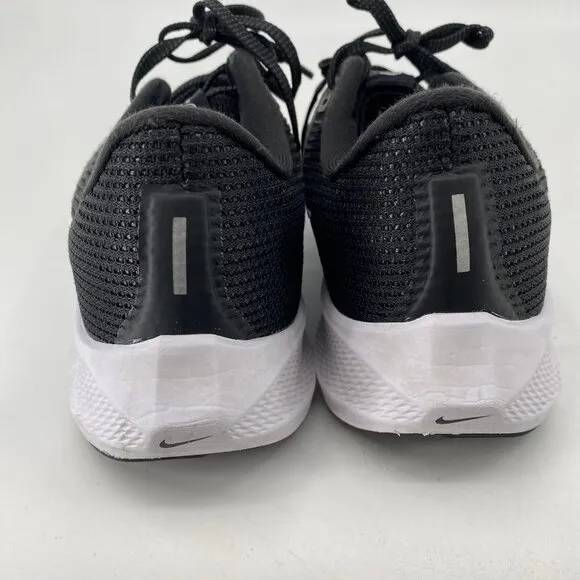 Nike Black White Lace Up Athletic Sneakers | Men's Size 8.5