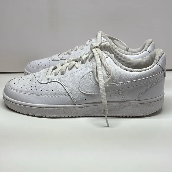 Nike Court Vision Lo Mens Athletic Shoes Sneakers Size 11 Triple White