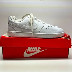Nike Court Vision Lo Mens Athletic Shoes Sneakers Size 11 Triple White