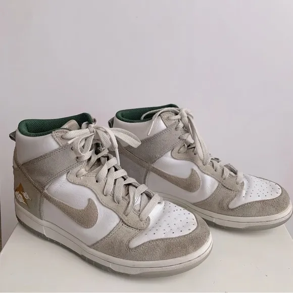 Nike Dunk High 'San Francisco - Gold Mountain'  White Desert Ore GS Size 5.5Y
