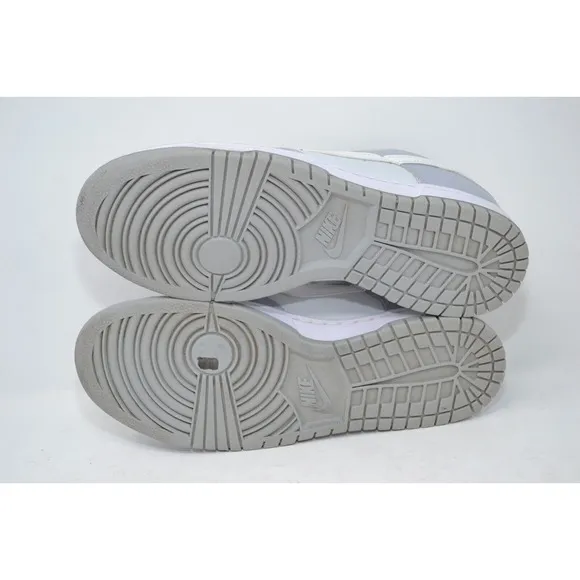 Nike Dunk Low Pure Platinum Wolf Grey Size 9.5 DJ6188-001 - Look at the pictures