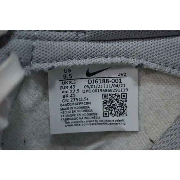 Nike Dunk Low Pure Platinum Wolf Grey Size 9.5 DJ6188-001 - Look at the pictures