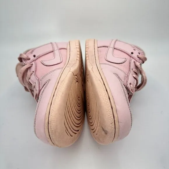 Nike Dunk Low SE Youth Sz 1Y AA3146 601 Triple Prism Pink Leather Training Shoes