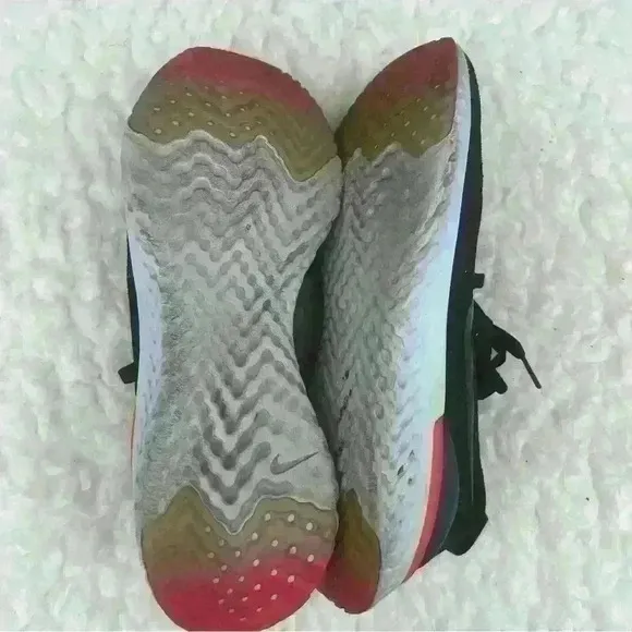 NIKE Epic React Flyknit BQ8928-003 Running Shoes