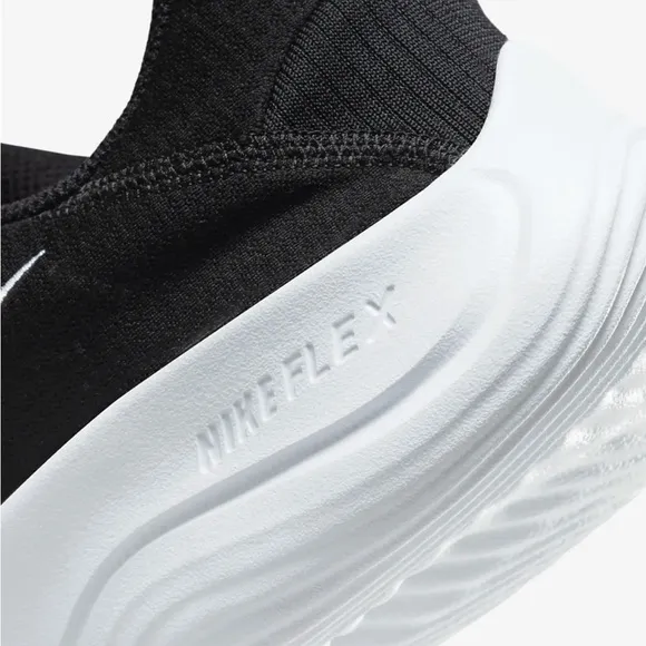 Nike FLEX EXPERIENCE RUN 11 Men's Black White DD9284-001 Athletic Sneakers Shoes