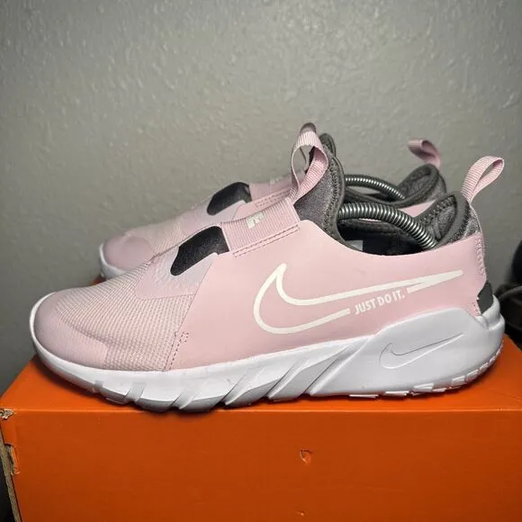 Nike Flex Runner 2 GS Pink Foam White Grey Sneakers DJ6038-600 Kids Size 7Y