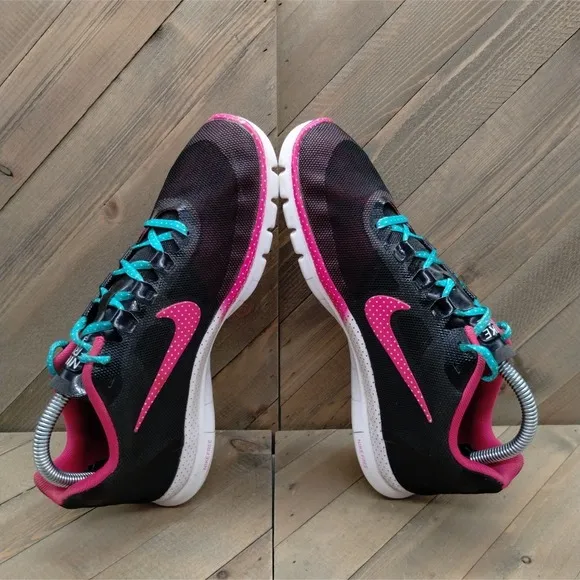 Nike Free 3.0 Advantage Cross Training Sneakers Womens Size‎ 9 Pink Blue Black