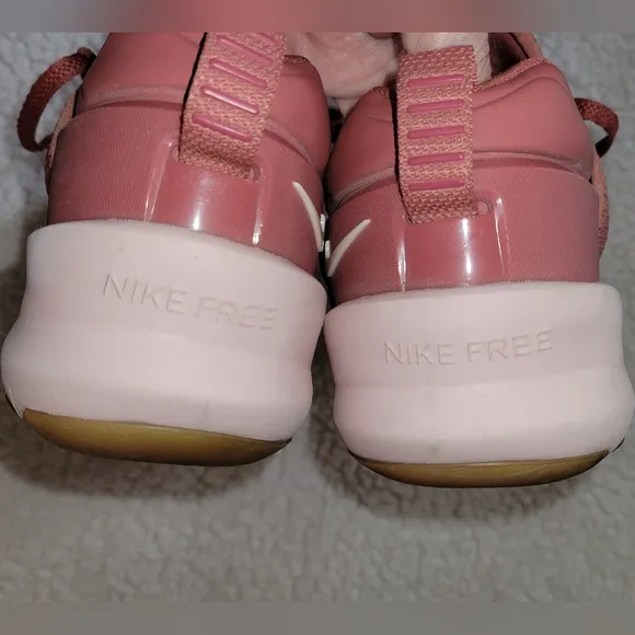 Nike Free Metcon 2 Cross Trainers Light Redwood/Echo Pink Size 8.5