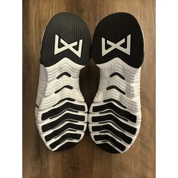 Nike Free Metcon 5 Black White Women Size 8.5 Gym Training Shoes DV3950-001