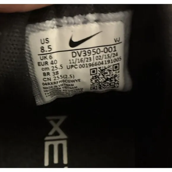 Nike Free Metcon 5 Black White Women Size 8.5 Gym Training Shoes DV3950-001