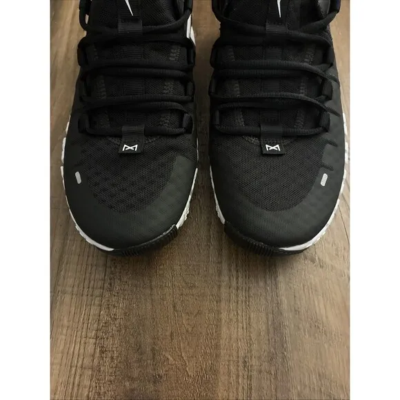 Nike Free Metcon 5 Black White Women Size 8.5 Gym Training Shoes DV3950-001