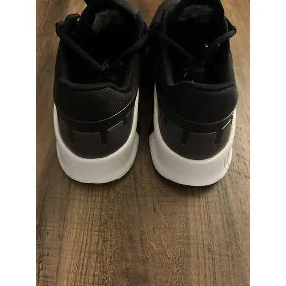 Nike Free Metcon 5 Black White Women Size 8.5 Gym Training Shoes DV3950-001