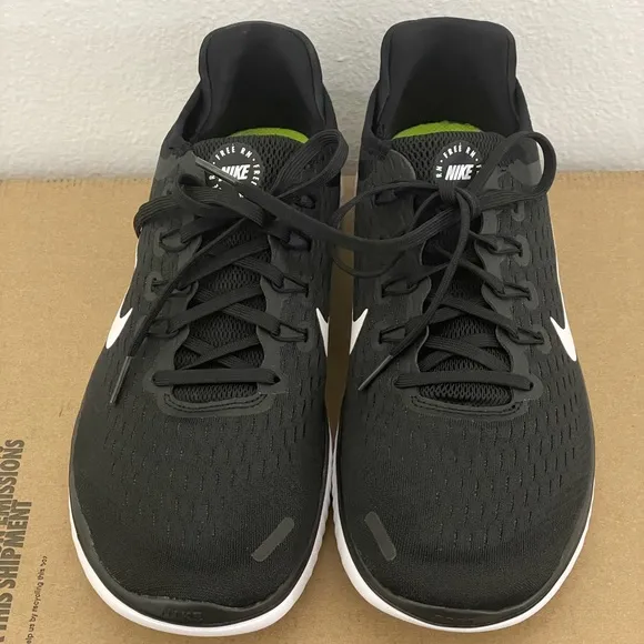Nike Free RN 2018 Black/White Size 10 942836-001 Men's Running Shoes