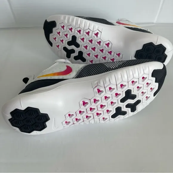 Nike Free TR 8 Laser Fuchsia Women Training Shoes 942888-008 - Size 11.5
