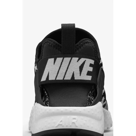 Nike Huarache Run Ultra Jacquard 819151-001 Knit Black/White Wm 9.5 Athleisure