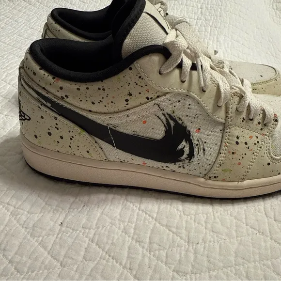 Nike Jordan 1 Low SE DH3295-100 Mens White Paint Splatter Sneakers Shoes Size 10