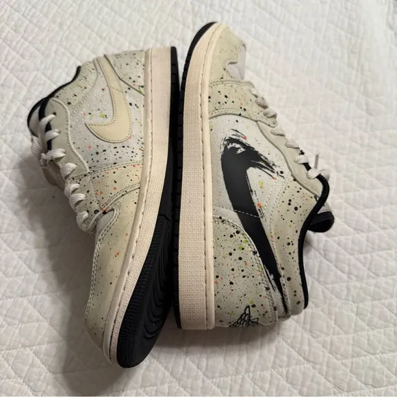Nike Jordan 1 Low SE DH3295-100 Mens White Paint Splatter Sneakers Shoes Size 10