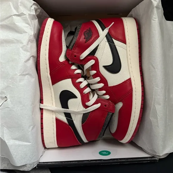 Nike Kids Shoes Red and Black